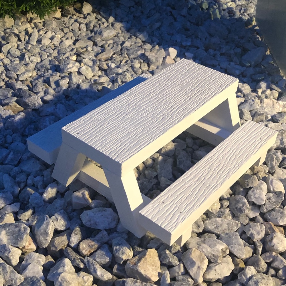 🐿 Squirrel Tables 🐿 - Picture 5 of 5